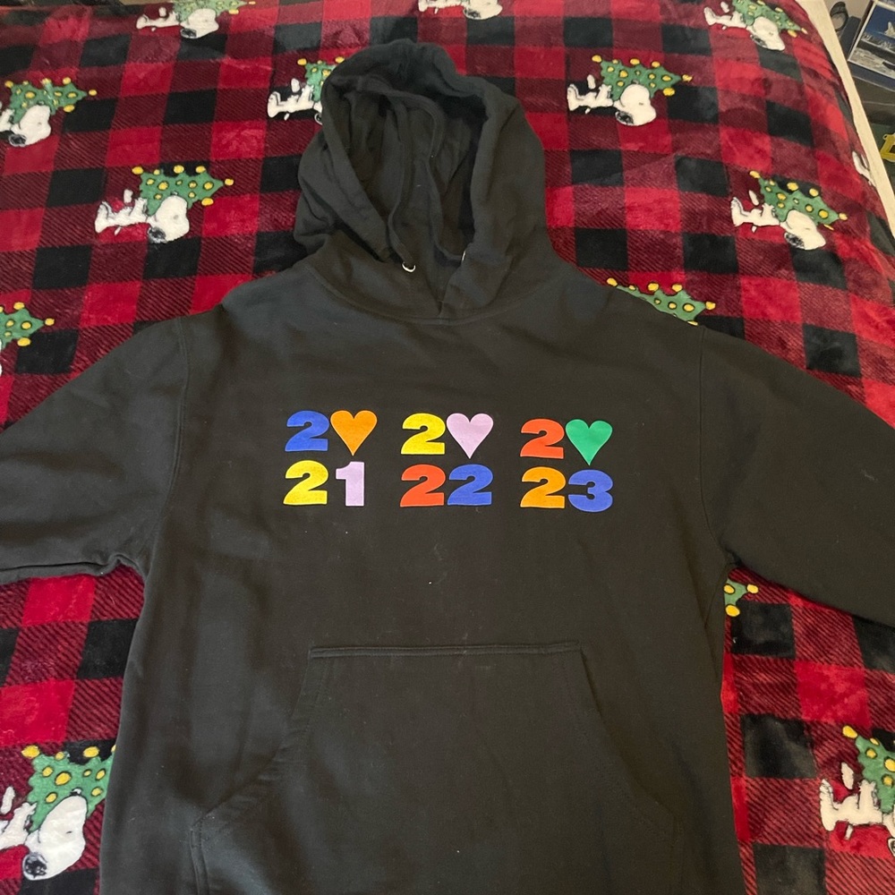 Harry styles love on tour hoodie